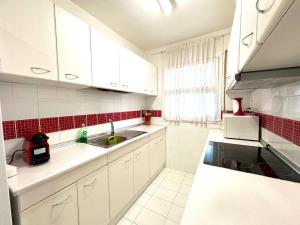 Apartsalou Blau Mari