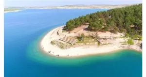 Bilkan kamp - Hüvek