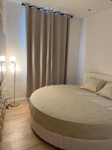 Appartements Paris Secret Spot - Loft Unique aux portes de Paris : photos des chambres