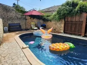 Havre de paix en Charente Maritime avec 3 formules d hébergement sur mesure de 1 à 14 voyageurs - 热莫扎克