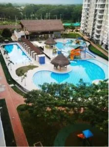 Agradable descanso Piscinas Juegos Naturaleza sol - Ricaurte