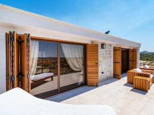 Villa in Pola a with Swimming Pool