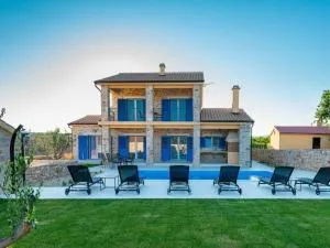 Banovi Comfortable holiday residence - Vinjerac