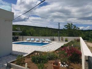 Anna Comfortable Holiday Residence