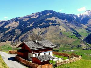 Talblickhütte Comfortable holiday residence