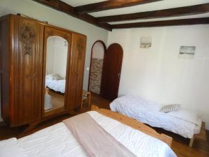 Maisons de vacances Maison de vacances avec grand jardin et proche plage, 6 pers, chiens bienvenus - FR-1-540-236 : photos des chambres