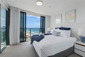 Rhapsody in the Sky 2 Bedroom Apartment - CoastHM