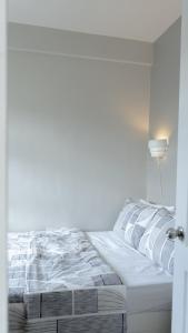 Cozy 1-bed unit near SRP Talisay Cebu
