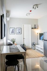 Cozy 1-bed unit near SRP Talisay Cebu - 4hvězdičkové hotely ve městě Talisay