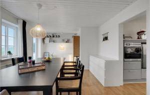 Stunning Home In Vestervig With Wifi