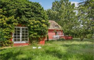 3 Bedroom Cozy Home In Hals