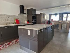 Maisons de vacances Maison Vidal, au pied de l-Aubrac : photos des chambres