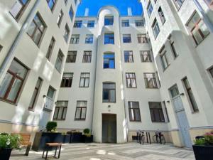 Modern studio in the center of Riga!