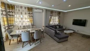 Clarisse lodge - Amokwi