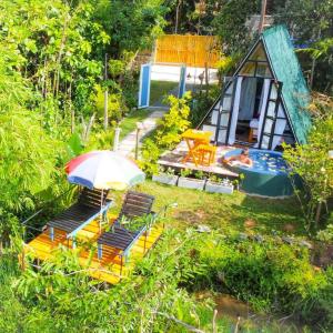 The WE2 - Tiny Home with Romantic Pool in Bentota