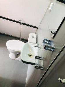 The WE2 - Tiny Home with Romantic Pool in Bentota