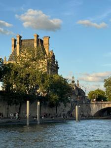 Best Location Calm Palais Royal Louvre Opera Concorde CLIM