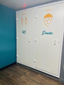 Hotels HotelF1 Angouleme : photos des chambres