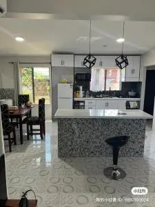 bula house fiji - Tonge