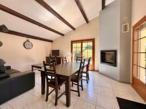 Maison 12 personnes max proche Mer et parkings gratuits