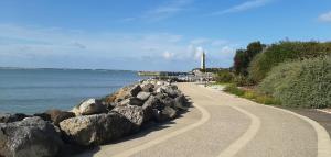 Sejours chez l'habitant Gite 2 pers en studio independant chez l-habitant pour nuitee au calme et proche de la plage : photos des chambres