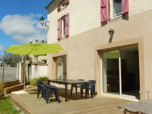 GITE Le calme de la campagne plus le confort - Tourtrol