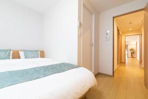 6 minutes to Namba facility on the 2nd floor