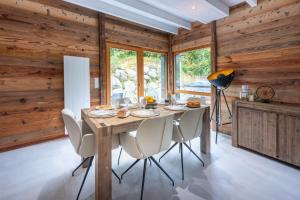 Chalets Chalet Mokki, bain nordique, balneo et sauna : photos des chambres