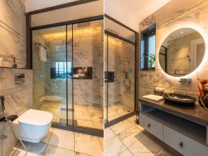 Aura luxury Stays