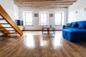 HYPER CENTRE COSY DUPLEX dans les remparts