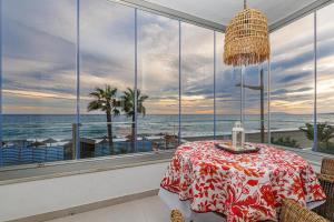 Laguna Beach Wohnung mit freiem Meerblick