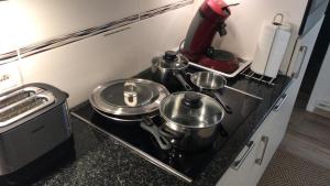 Central Brussel - steps Grand Place - local vibrant neighbourhood