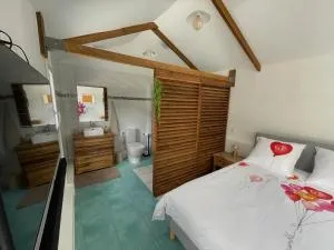 Bungalow "Doussin' Kreyol", au calme à 150m de la plage - LʼAnse Noire