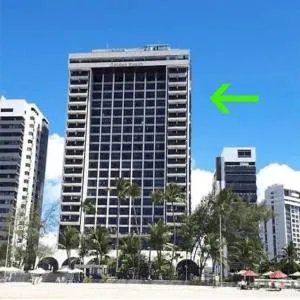 Flat 10 andar no Golden Beach acesso direto a praia - 热博阿陶