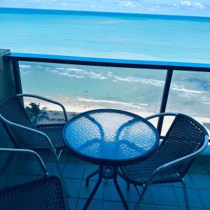 Flat 10 andar no Golden Beach acesso direto a praia