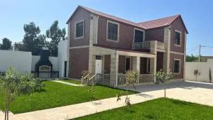 Red House - Мардакан