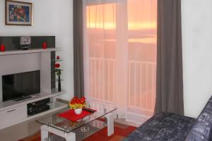 Apartments Kremenici 