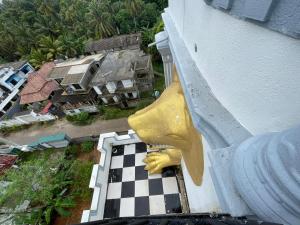 White palace airport transit Hotel