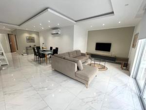 Mellieha Spacious Apt back Terrace Prime Location