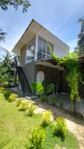 House Black and white - Talpe