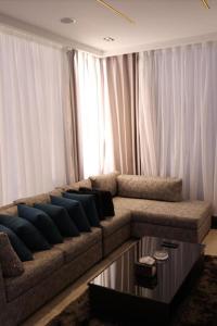 Acacia House