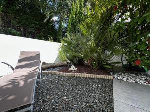 La Maison du Bonheur 2 ch 65m2 - patio et jardin - Les Mathes - Locsweethome