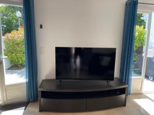 La Maison du Bonheur 2 ch 65m2 - patio et jardin - Les Mathes - Locsweethome