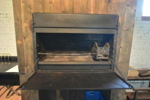 Hoeve 1919 met zwembad & jacuzzi