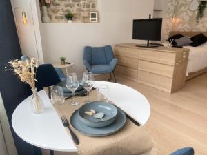 Appartements L-ESCALE DOREE, Centre-ville et gare a pied : photos des chambres