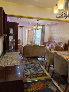 classy luxe flat near oxg beach