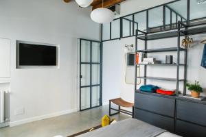 Greenhouse by Costanza