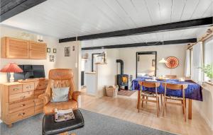 Cozy Home In Hemmet With Wifi