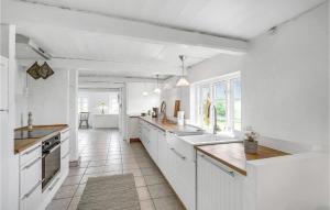 3 Bedroom Amazing Home In Nakskov