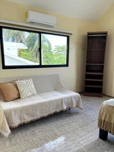 Casa Sirena - Habitaciones a orilla de la Laguna y Cenote Esmeralda